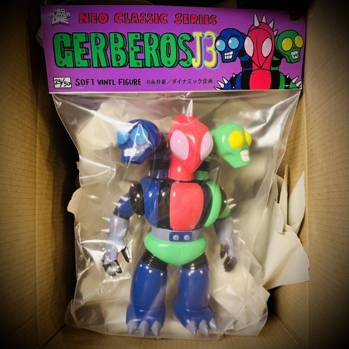 ケルベロス届きました！😭 @neo_playerone #ケルベロス #恐怖の三つ首