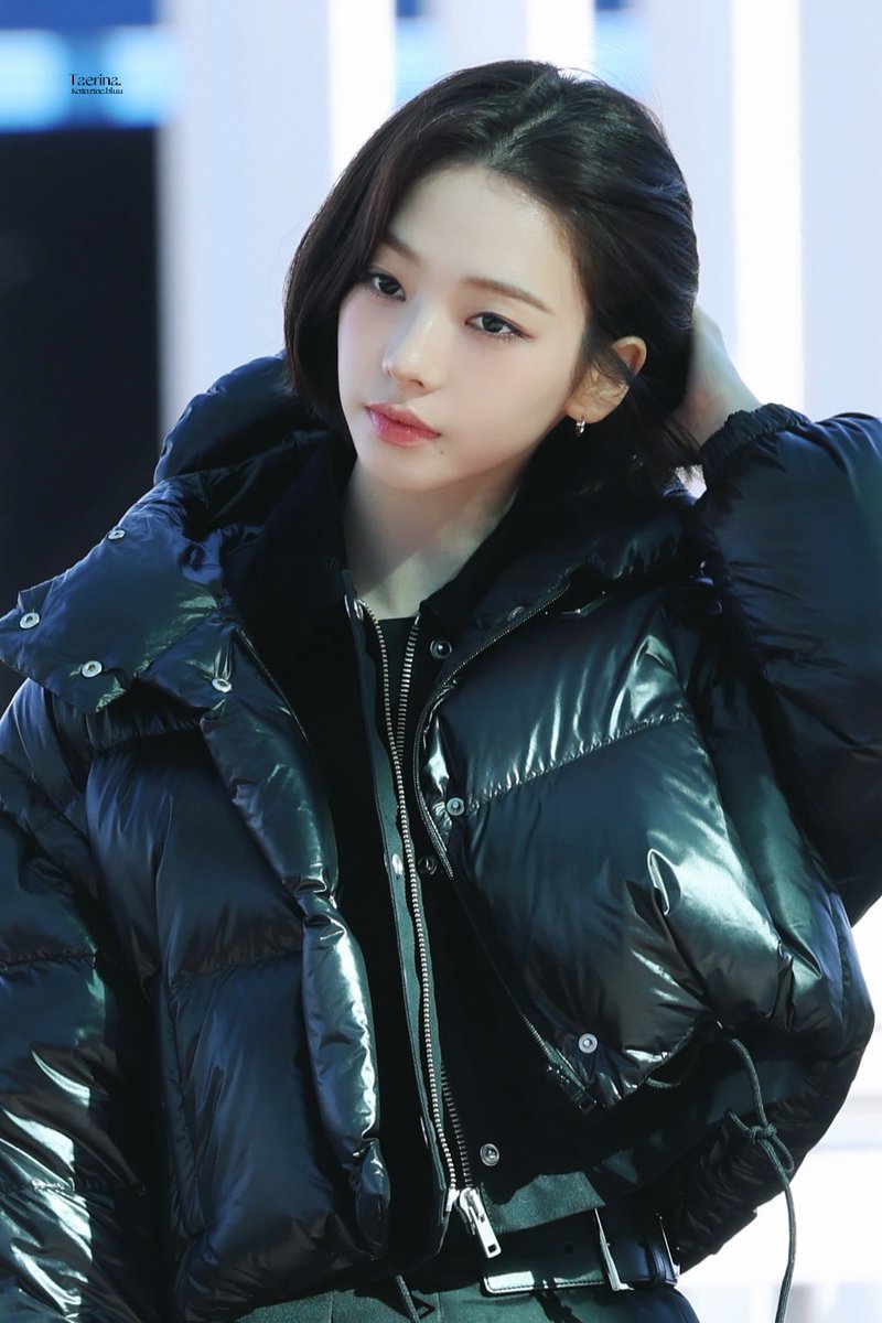 待って可愛すぎて画面割れた #aespa #カリナ #karina