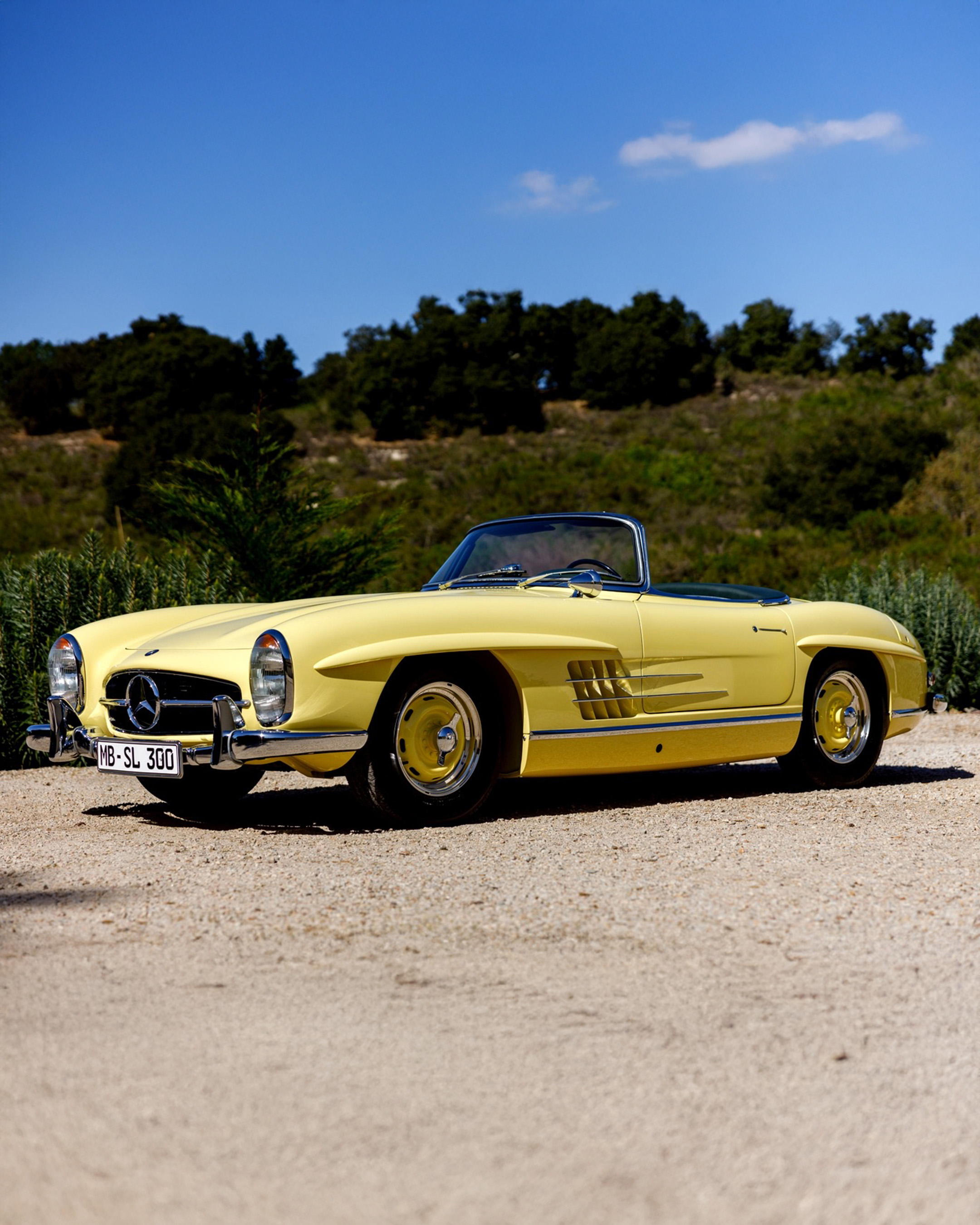 RM Sotheby's on X: 
