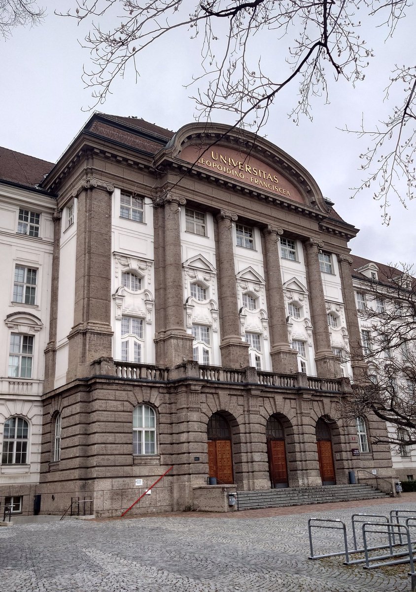 rdrons's tweet image. The University of Innsbruck has a magnificent main building, but unfortunately they have abandoned X, it's just too dangerous here.