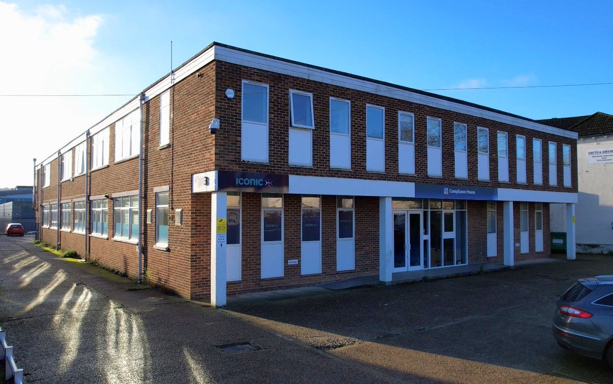 Office suites to let on flexible terms in Redhill, Surrey - offices range in size from 1,000 sq.ft to 9,500 sq.ft
Read More 
rabcommercial.com
#CommercialProperty #property #RealEstate #Redhill #Surrey #WednesdayMotivation #offices