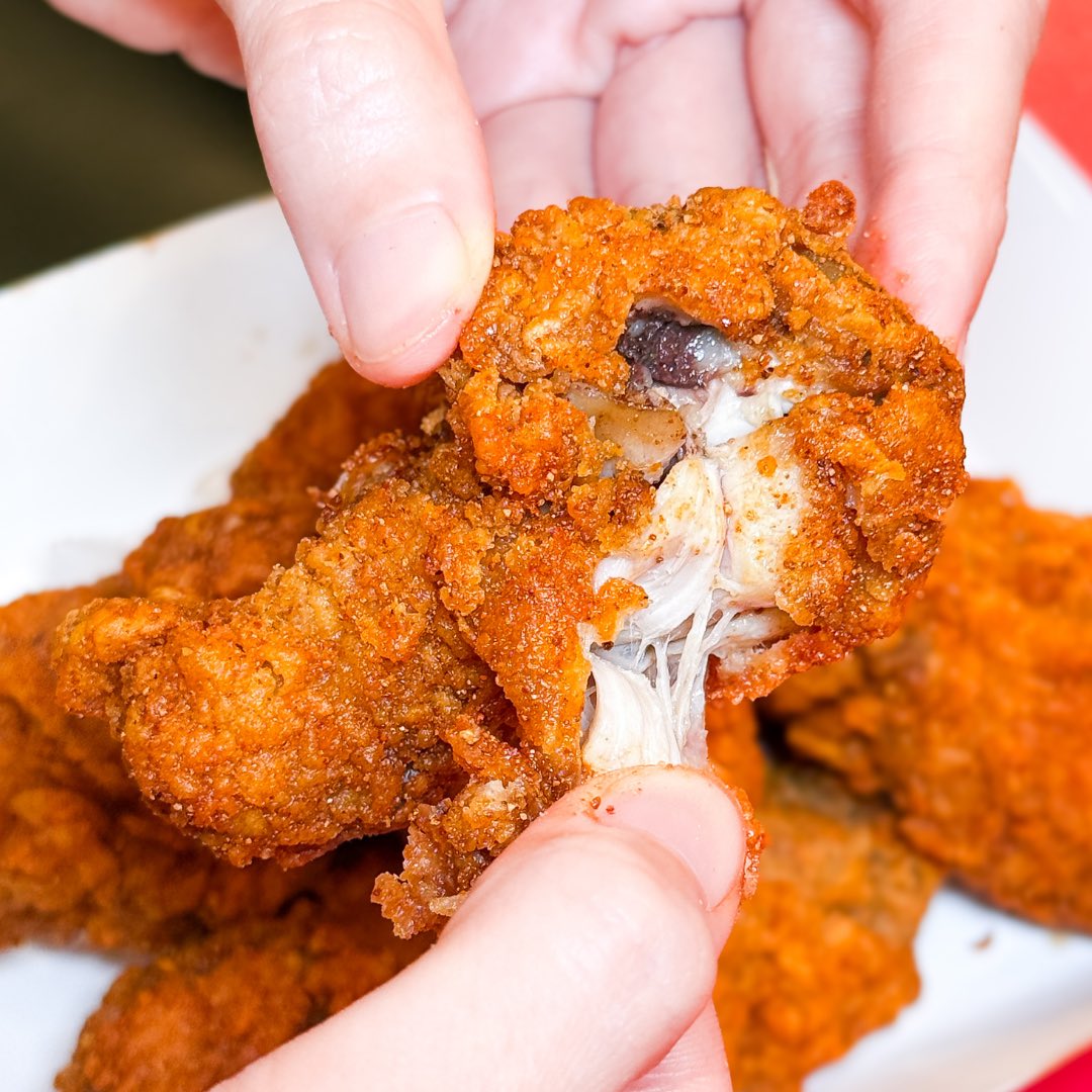 วิงซ์แซ่บ KFC 3 ชิ้น 49 บาท!
วิงซ์แซ่บ KFC 3 ชิ้น 49 บาท!
วิงซ์แซ่บ KFC 3 ชิ้น 49 บาท!

ใส่โค้ด HOTPICK ใน LINE MAN ตอนนี้ได้ลดเพิ่มสูงสุด 100 แบบไม่มีขั้นต่ำ แต่มีจำกัดดด คุ้มมาก แต่ต้องรีบนิดนึง