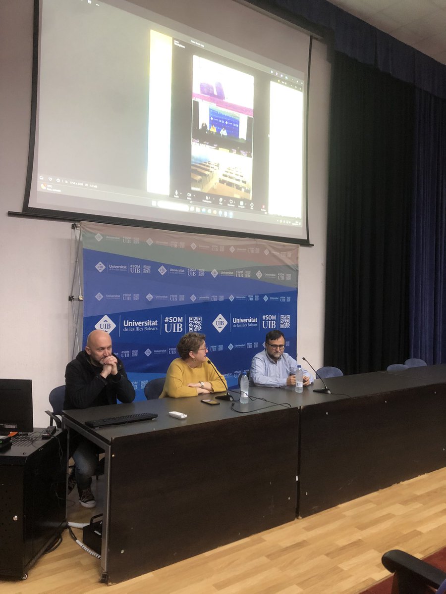 EduCine a <a href="/EducacioUIB/">Facultat d'Educació de la UIB</a> amb la projecció dels documentals “L’hora dels infants” i “La cultura a les aules”, emmarcats en el projecte "100 anys de revolta educativa a #Barcelona" #histed