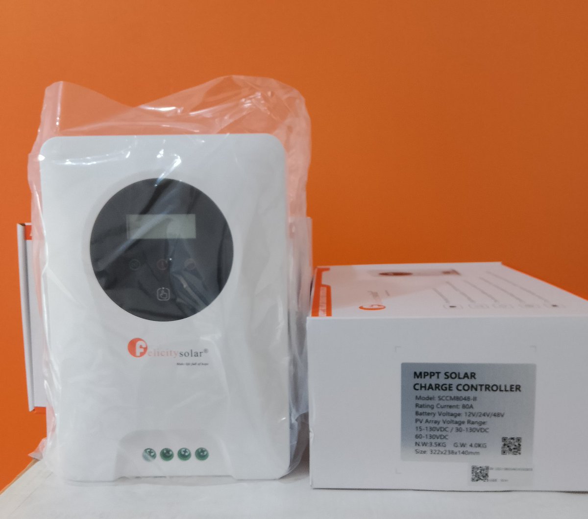 ecomoderntech1's tweet photo. Mppt charger controller 80A https://t.co/0vLsugr0dP