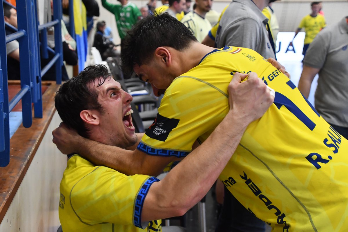 💛💙 <a href="/CDBidasoaIrun/">CD Bidasoa Irun</a> <a href="/ehfel_official/">EHF European League</a>|eko final laurdenetara sailkatu da historian lehen aldiz

Main Round-eko hirugarren jardunaldian Limoges-i 35-30eko markagailuarekin irabazita, Bidasoa Irunek historia

<a href="/antxetairratia/">Antxeta Irratia</a> 

📻kiroletik.eus/albisteak/bida…