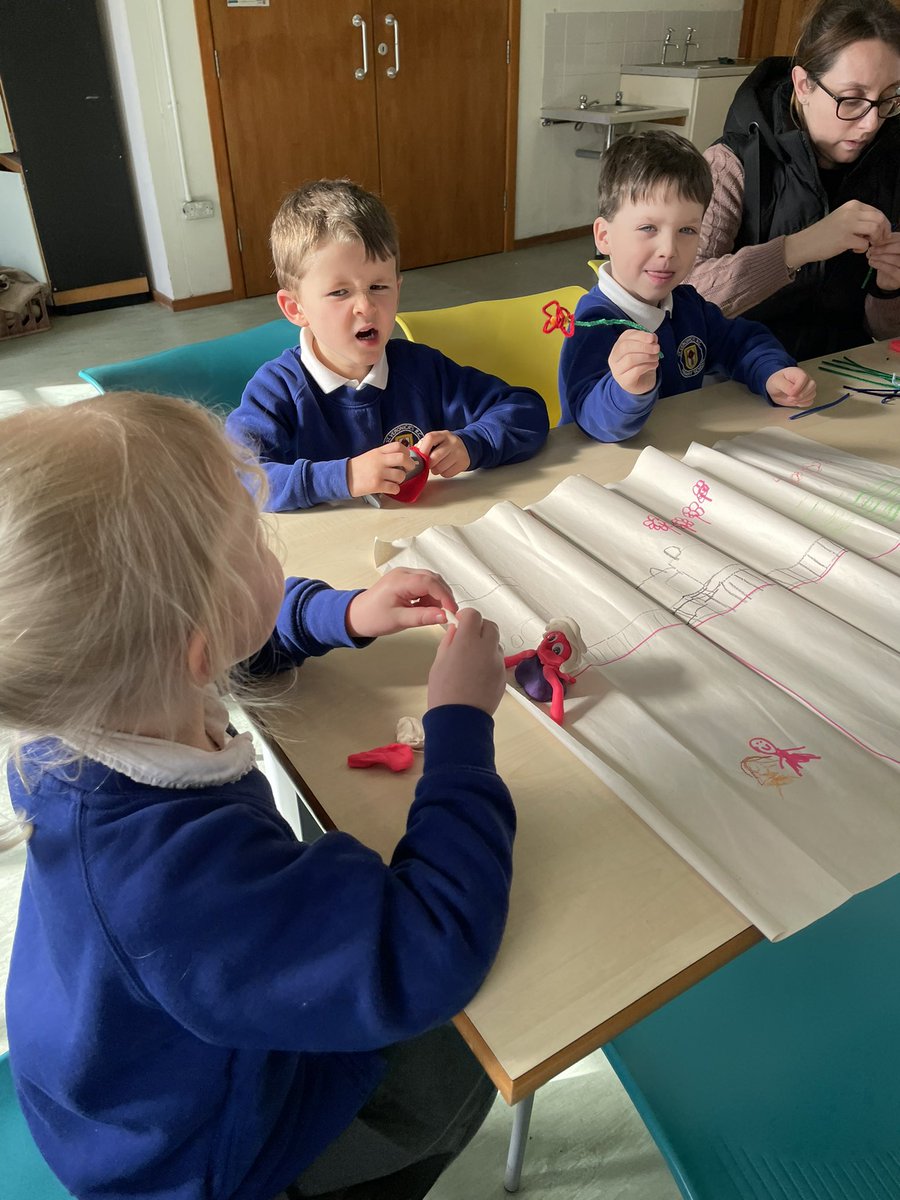 HLLancashire's tweet image. We had an amazing time piloting our new animation session with St. Veronica’s @LancsMuseums #HelmshoreMills #EYFS watch this space for more information!
