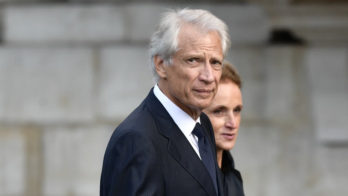 Dominique de Villepin fait une entrée fracassante en tête du classement des personnalités politiques
l.bfmtv.com/ClFu