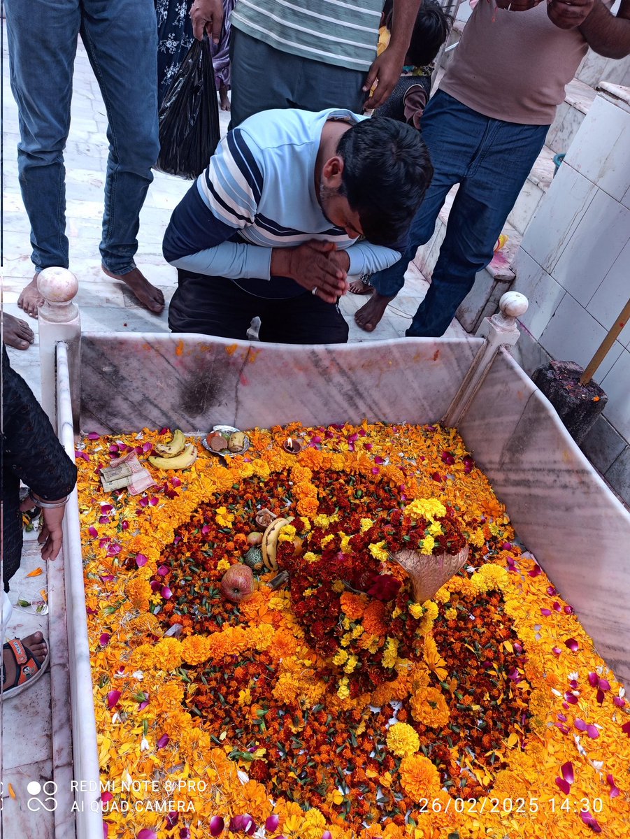 shrdverma6's tweet photo. नमः पार्वती पतये हर हर महादेव 🙏🙏महाशिवरात्रि की हार्दिक शुभकामनाएं
#Mahashivratri2025 https://t.co/hyR81rLSgV