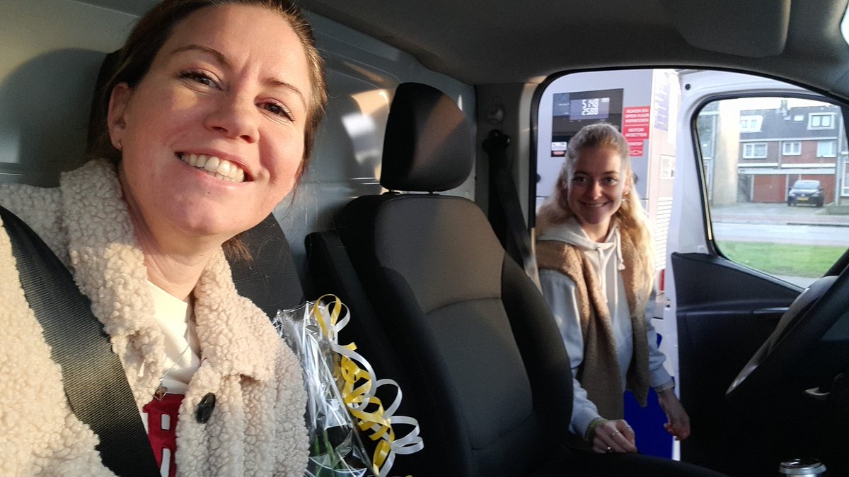 SJEerhart's tweet photo. Op zoek naar 10 mensen die 27,80 zouden willen doneren voor kosten van de loods voor stichting Life With Joy. Het zijn vervelende kosten waar we ons bezwaard onder voelen. Jij niet? Doneer dan! We zijn ANBI en hier super mee geholpen. #armoede #LifeWithJoy
https://t.co/XCmKLHExuC https://t.co/36EBY9T68b