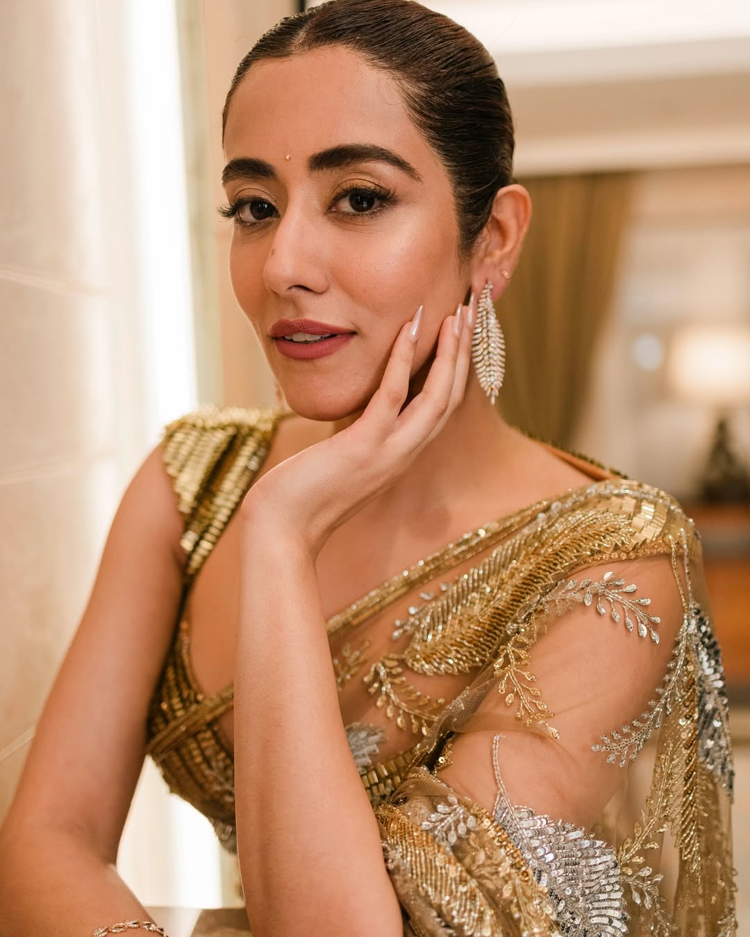 GktiIYfWYAAMU4G?format=jpg&name=large