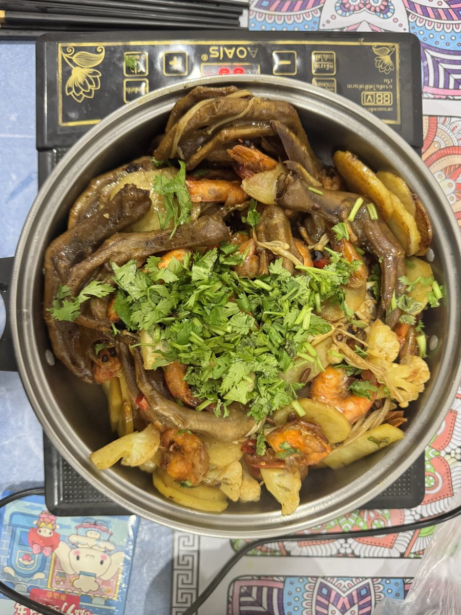 Johnny Bi tweet media