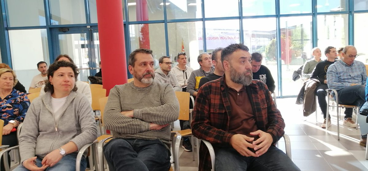 UGT Aragón (@ugtaragon) on Twitter photo Hoy celebramos una asamblea con delegadxs de automoción, con la presencia del secretario estatal del sector de <a href="/UGT_FICA/">UGT FICA #SalariooConflicto #PactoIndustria</a>
✅Analizamos la situación nacional, europea y 🌍de la 🚘 y las propuestas del sindicato para avanzar en➕ a través de una transición justa y ordenad ⚖️🌿 Hoy celebramos una asamblea con delegadxs de automoción, con la presencia del secretario estatal del sector de <a href="/UGT_FICA/">UGT FICA #SalariooConflicto #PactoIndustria</a>
✅Analizamos la situación nacional, europea y 🌍de la 🚘 y las propuestas del sindicato para avanzar en➕ a través de una transición justa y ordenad ⚖️🌿