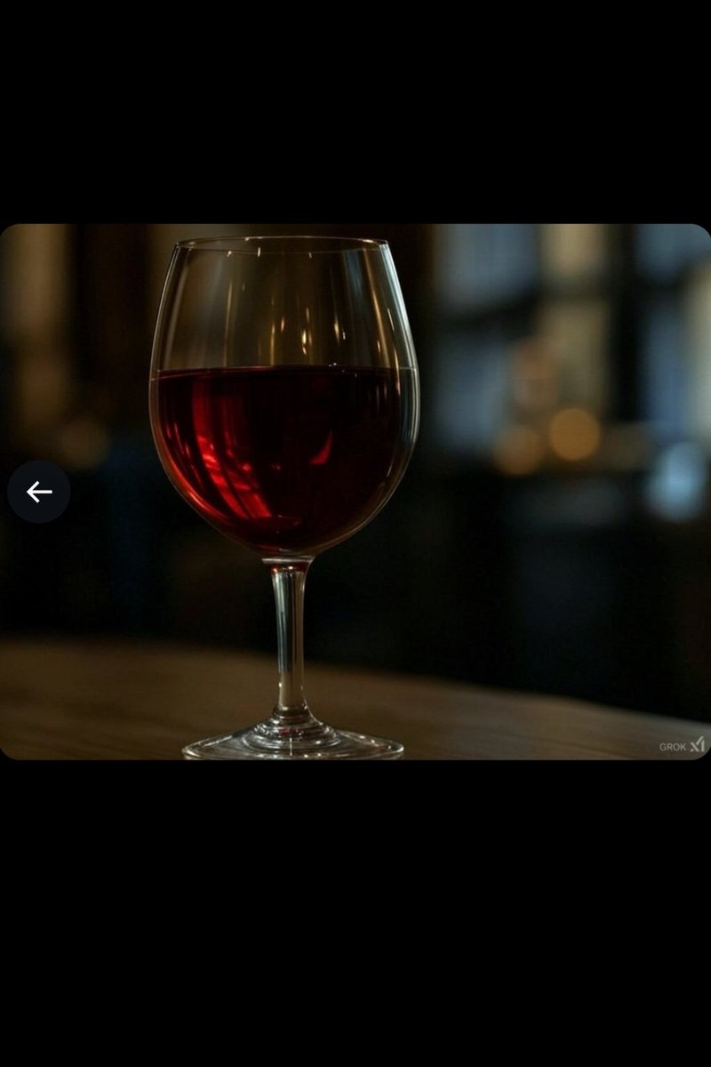 basedontruth0's tweet photo. If you asked any AI chatbot or image creating AI to generate the glass of whine fully filled to the top , it won't be able create it. (AI will never achieve AGI) It only knows what it was trained on https://t.co/6zu3zy5KW3