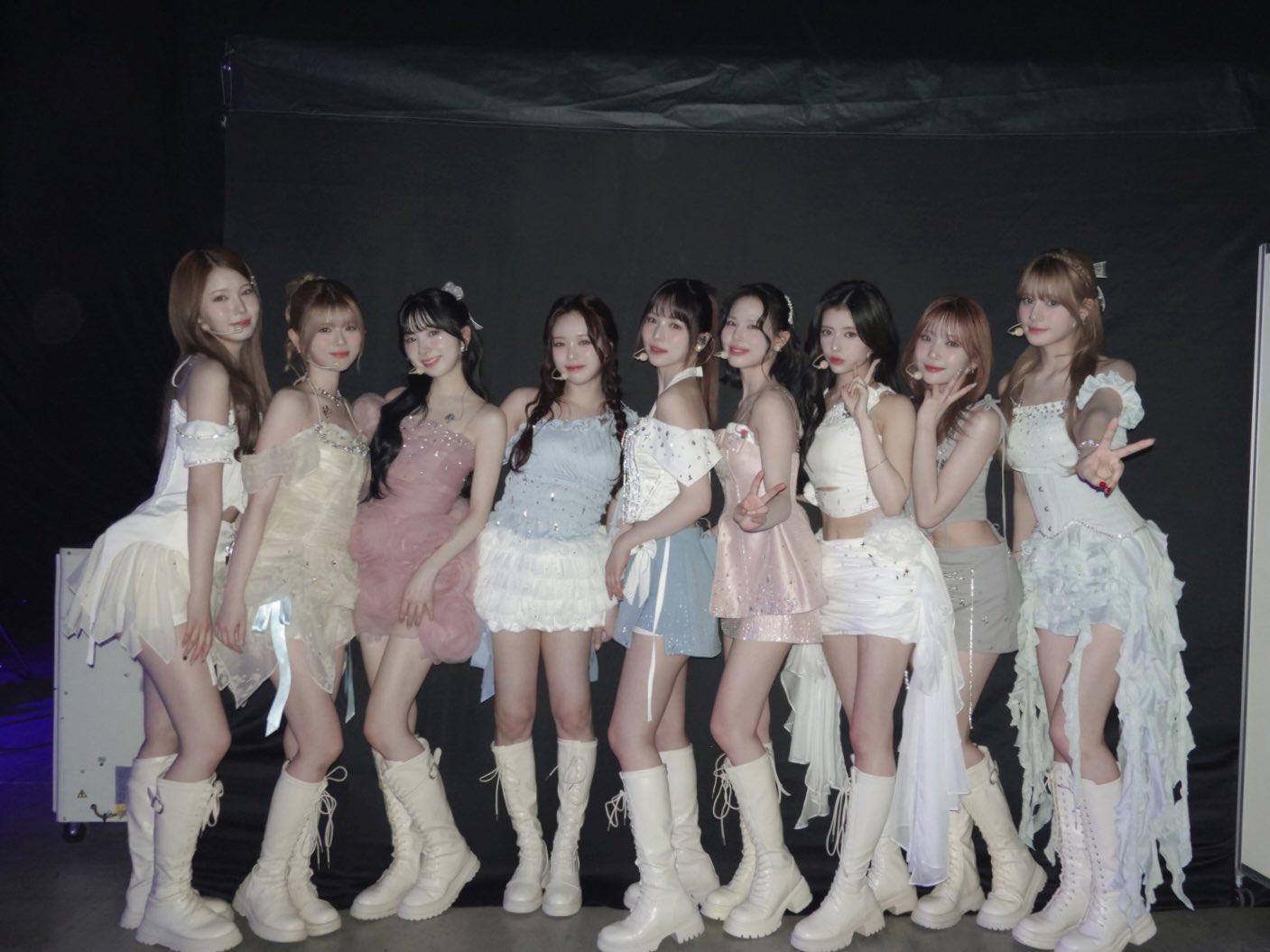 【新品未開封】 NiziU Live with U 2025 トートバッグ ② 2WAY TOTE BAG /『NiziU Live with U 2024-2025 “AWAKE