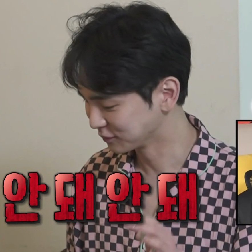 저화질의 기범 tweet media