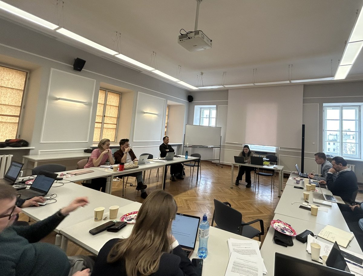 Adam Gendzwill (@adamgendzwill) on Twitter photo Przegląd wyników najnowszych empirycznych badań polityki - kolejny Warsztat Ilościowych Badań Politycznych w IFiS PAN
<a href="/MKotnarowski/">Michal Kotnarowski</a> <a href="/gulczynskim/">Michał Gulczyński</a> <a href="/MartaKolcz/">Marta Kołczyńska</a> <a href="/Maciej76718052/">Maciej Górecki</a> <a href="/spoleczenstwopl/">Irek Sadowski</a> <a href="/mjsychowiec/">Maciej Sychowiec</a> <a href="/BKlimowski1/">Bart Klimowski</a> <a href="/T_Zajac_/">Tomasz Zając</a> <a href="/ElectStudiesUW/">Center for Electoral Studies UW</a> Przegląd wyników najnowszych empirycznych badań polityki - kolejny Warsztat Ilościowych Badań Politycznych w IFiS PAN
<a href="/MKotnarowski/">Michal Kotnarowski</a> <a href="/gulczynskim/">Michał Gulczyński</a> <a href="/MartaKolcz/">Marta Kołczyńska</a> <a href="/Maciej76718052/">Maciej Górecki</a> <a href="/spoleczenstwopl/">Irek Sadowski</a> <a href="/mjsychowiec/">Maciej Sychowiec</a> <a href="/BKlimowski1/">Bart Klimowski</a> <a href="/T_Zajac_/">Tomasz Zając</a> <a href="/ElectStudiesUW/">Center for Electoral Studies UW</a>