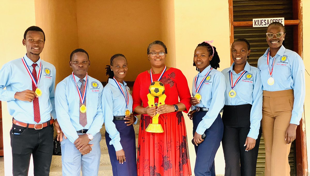 KIUWCSAHS's tweet photo. @kiuvarsity 3/3 The Dean  Dr Glory Nja congratulated the team, stating, This achievement reflects the spirit of excellence that #SAHS embodies. « We are immensely proud of our students &amp; their remarkable accomplishment. We are determined to assist students in actualizing their strengths ». https://t.co/uDqYGzZrFW