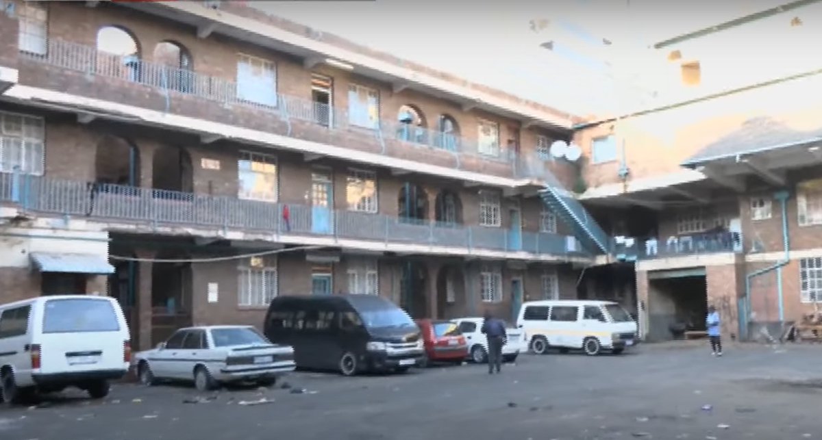 DA_JHB's tweet photo. 🔵 The coalition made up of the ANC, ActionSA, EFF, and PA has once again let Johannesburg’s treasures slip through their fingers. The historic Central Fire Station in Marshalltown—standing proud for over 90 years—was shut down in 2018. Under their care, it has fallen into disrepair and, much like numerous other buildings around the city, is now a refuge for those in need instead of being transformed for the benefit of the community.

The DA is dedicated to saving Johannesburg and ensuring the effective management of city-owned properties.

📽️ Watch here: https://t.co/3CHmdMySsQ

#RescueJoburg #DAGetsThingsDone