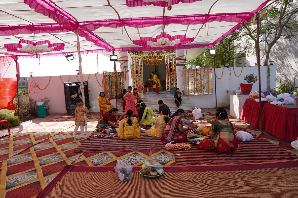 BritishPark_'s tweet photo. Under the divine light of Mahadev, we celebrate the night of strength, devotion, and transformation. 🕉️🔥 Har Har Mahadev!
#MahashivratriSpecial  #DivineVibes #shivratri #shivratrispecial #shivratri2025 #ShivratriVibes #celebration #CelebrationTime #bhopal #bhopalinfo #Mahadev https://t.co/aOSrGQRwEs
