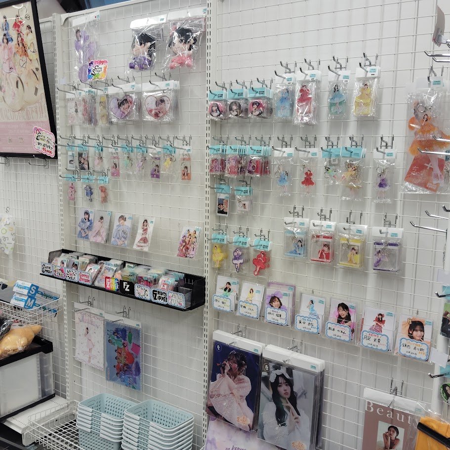 KAWAII LAB.」コーナー爆誕🙌 #CUTIESTREET #FRUITSZIPPER 各種グッズ