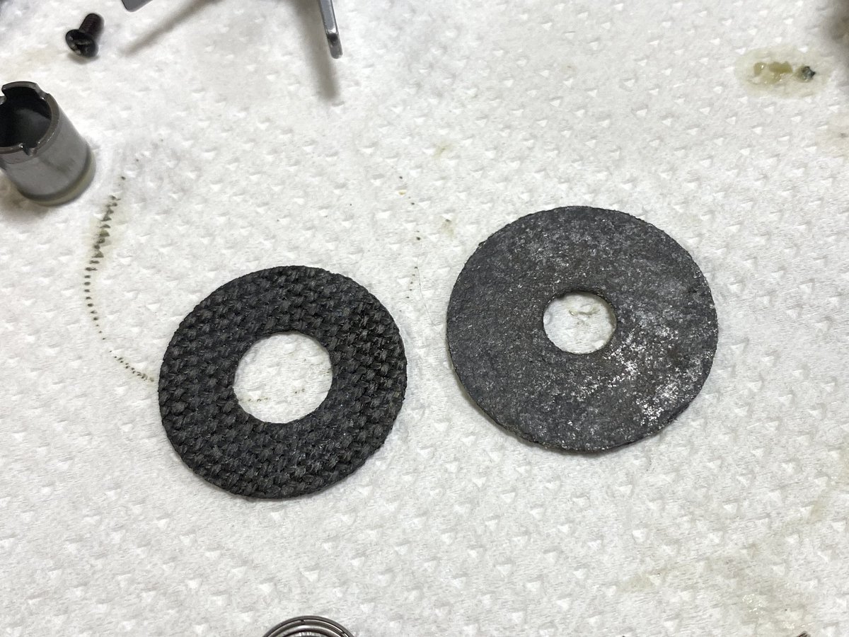 11RyuK11's tweet image. オイルの粘度とか調整して騙し騙し使ってたベアリング、ちょっとでも気になるのは全部新品に替えた。

無音でシルキーで最高の仕上がり☺️

ドラグワッシャーもそろそろ交換したいな

 #boredmethod