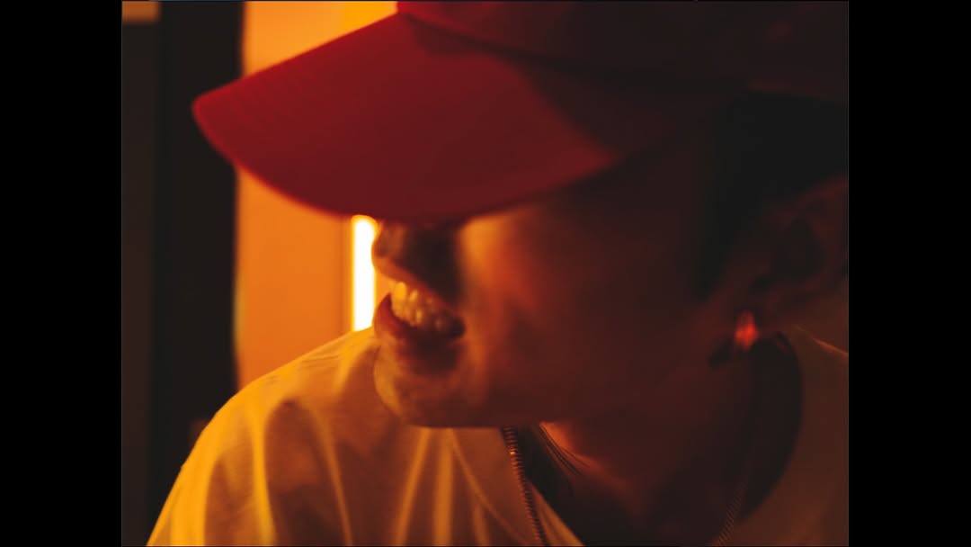 KHIPHOPMNL's tweet image. #Reddy just dropped his new track ‘LIKE WATER’—and guess what? The MV was filmed right here in Manila! 

Go stream it now and hit up the link on his IG!
Let’s support our brother @keemhongwu!

#Likewater