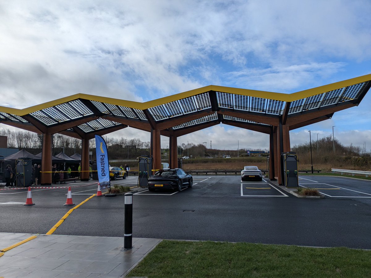murphysurveyors's tweet photo. Fastned now open. https://t.co/YK845AtQd1