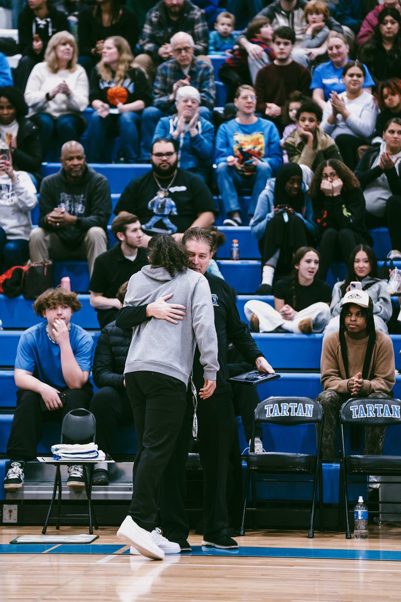 TartanBoysBBall's tweet photo. Mark “Coach K” Klingsporn became the 7th member of an elite group of Minnesota men’s basketball coaches to achieve 700+ career wins with Tartan Boys’ Basketball’s 100-57 win over Hastings High School on 2.18.25.

Congrats Coach K, Mr. 7️⃣0️⃣0️⃣

📸 ArykaBriPhotography https://t.co/SQgkfJSYky