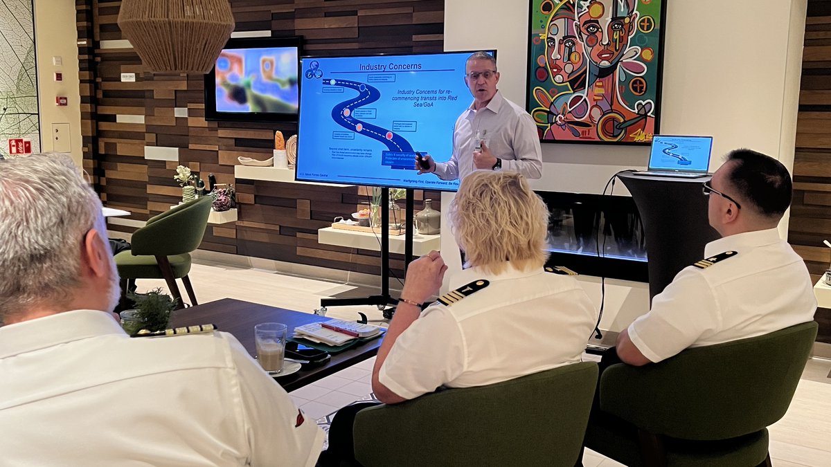 Director Joint Maritime Information Center (JMIC) met with representatives of the cruise ship industry in both Bahrain and Dubai to discuss commitment to regional maritime security.

For full story click here ⬇
dvidshub.net/news/491524/jo…