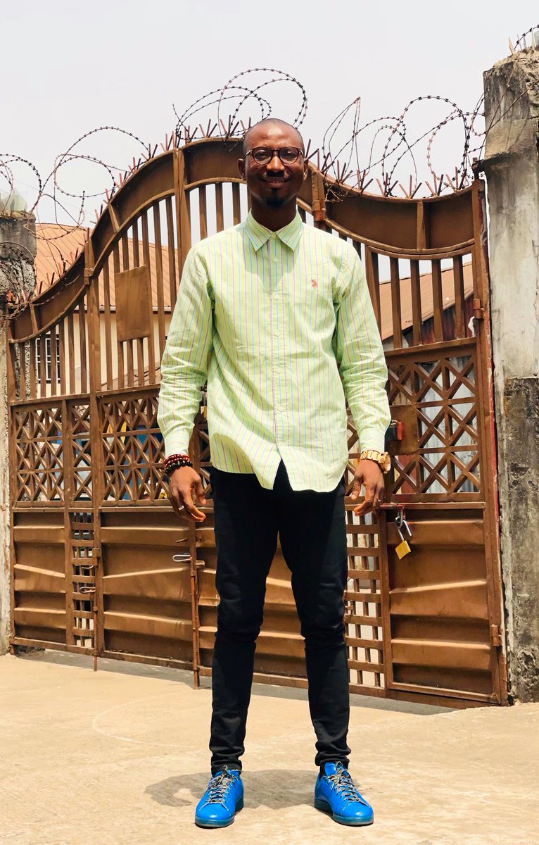 bashoverrated's tweet photo. U Kin Lek dance but nor Sabi Dance.

Greetings Family en Leh Allah make life betteh 4 wi all. 

#PrayEnGoTry
#AllahOverEverything https://t.co/P60bQYgKn0