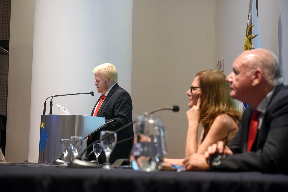 💡 Uruguay propone acuerdo energético con mirada sostenible a largo plazo. 

✅ La Dirección Nacional de Energía del MIEM presentó la Agenda de Energía Uruguay 2050: aporte para un acuerdo país, un documento que busca constituir un insumo para la discusión política en esta área.