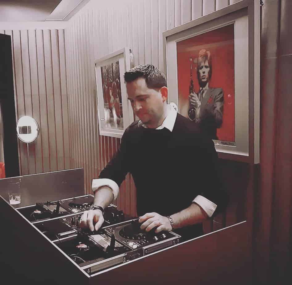 stormdjs's tweet image. Book DJ Onetrax for your event and experience his unique energy! 🎧✨ #DJOnetrax #EventPlanning #StormDJs
storm-djs.com/djs/onetrax/