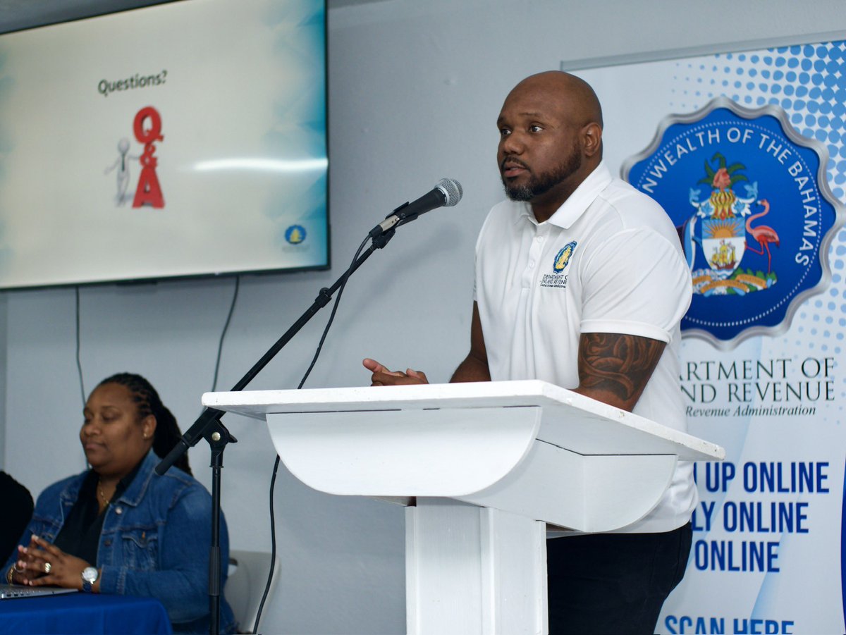 DIRBAHAMAS's tweet photo. Check out highlights from our latest Town Hall Meeting in Grand Bahama. https://t.co/pW36bh9Kjk