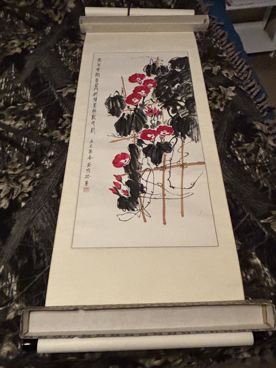 🚨🚨🚨  I need help translating this poem please!

It was a wedding gift, then I gave to my daughter for Christmas right before she was killed...but I never even found out what the poem said.

It's early to mid 19th c. Taiwanese since that's where my Mother-in-law was born. She