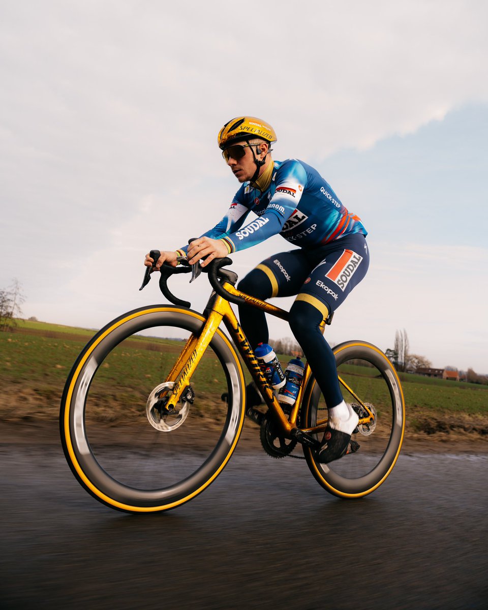 Dear peloton, ready to be calling again soon. 💥📞👊🏼