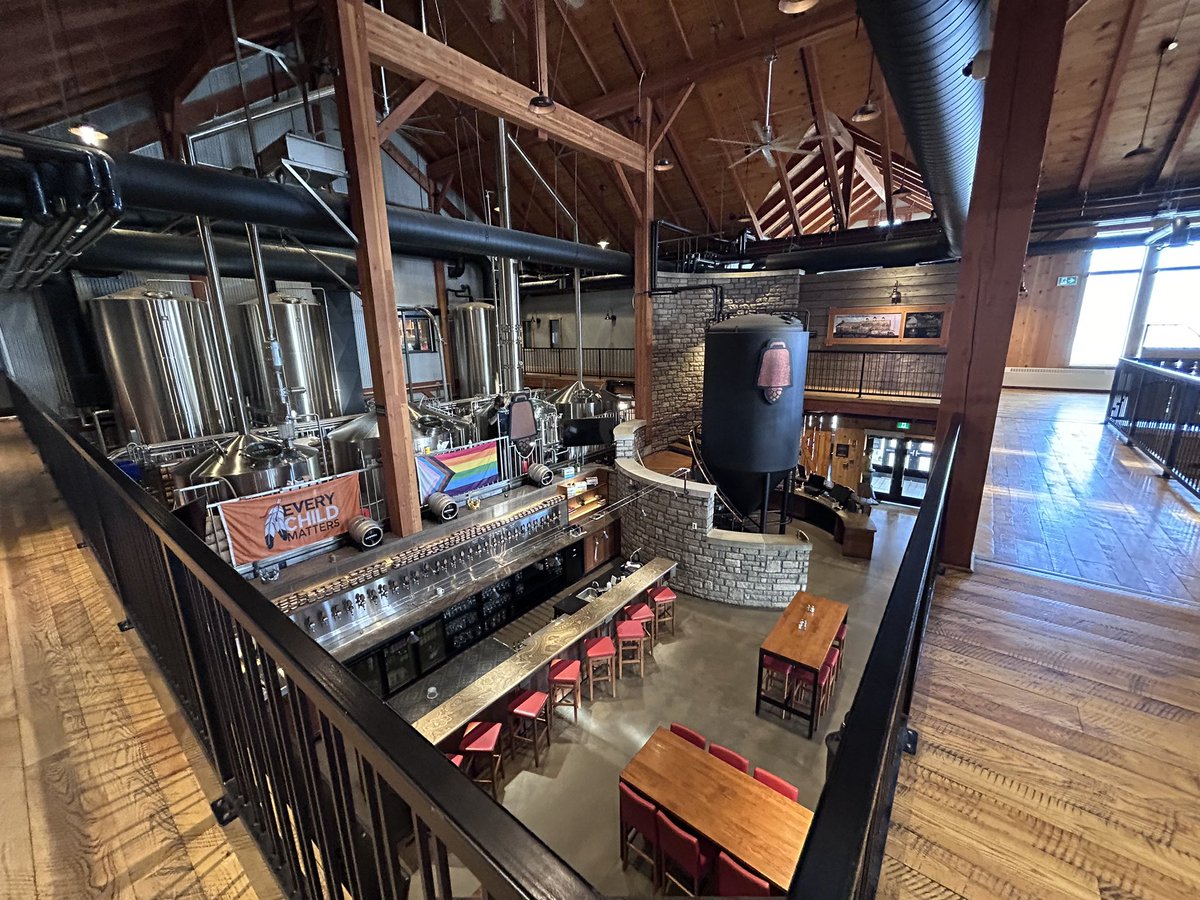 Jeremy O'Shea 🇨🇦 (@jeremy_oshea) on Twitter photo Our field talk tour continues today - thanks to <a href="/CowbellBrewing/">Cowbell Brewing Co.</a> for having us today!
<a href="/PRIDESeeds/">PRIDE Seeds</a>
A fine Canadian beer helps the agronomy go down! 🇨🇦🌱🌽🚜🍺 Our field talk tour continues today - thanks to <a href="/CowbellBrewing/">Cowbell Brewing Co.</a> for having us today!
<a href="/PRIDESeeds/">PRIDE Seeds</a>
A fine Canadian beer helps the agronomy go down! 🇨🇦🌱🌽🚜🍺