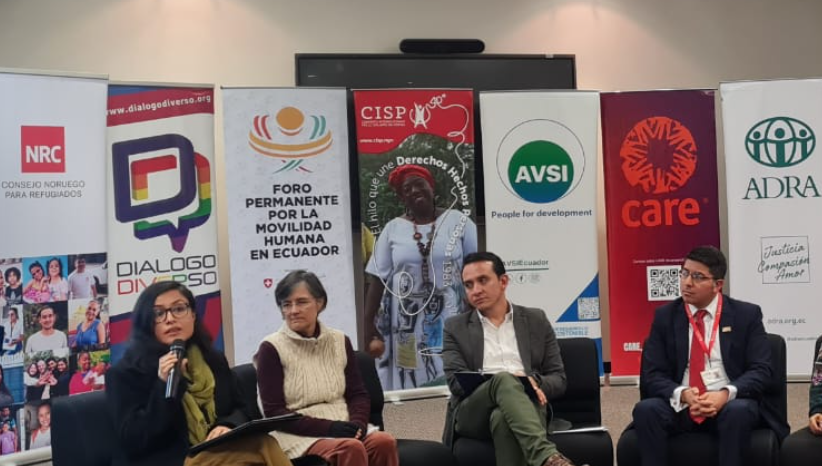 NRC_LAC's tweet photo. Formamos parte del foro 'Permanente por la Movilidad en #Ecuador' donde junto a organizaciones, el Estado y la academia, dialogamos sobre la importancia de proteger los derechos de la población refugiada, migrante, desplazada interna y retornada.

Contribuimos a que la respuesta humanitaria sea articulada.