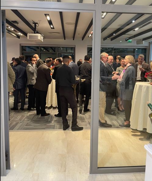 CanadaTunisie's tweet image. L’Amb Lorraine Diguer a accueilli une rencontre de #réseautage sur la défense et la sécurité à l’Ambassade du Canada. Cette réception a rassemblé des membres de la communauté de la défense et de la sécurité, pour renforcer les liens diplomatiques et favoriser la collaboration.