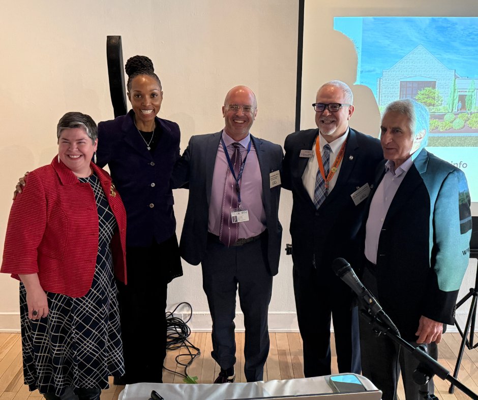At yesterday’s State of Education event, hosted by the Chamber of Commerce, Dr. Lubelfeld joined Dr. Chala Holland (D113), Dr. Kurt Schneider (TrueNorth) &amp; Heidi Smith (HP Library) to update the business community. Thanks to the Chamber &amp; Art Center for this event! #112Leads
