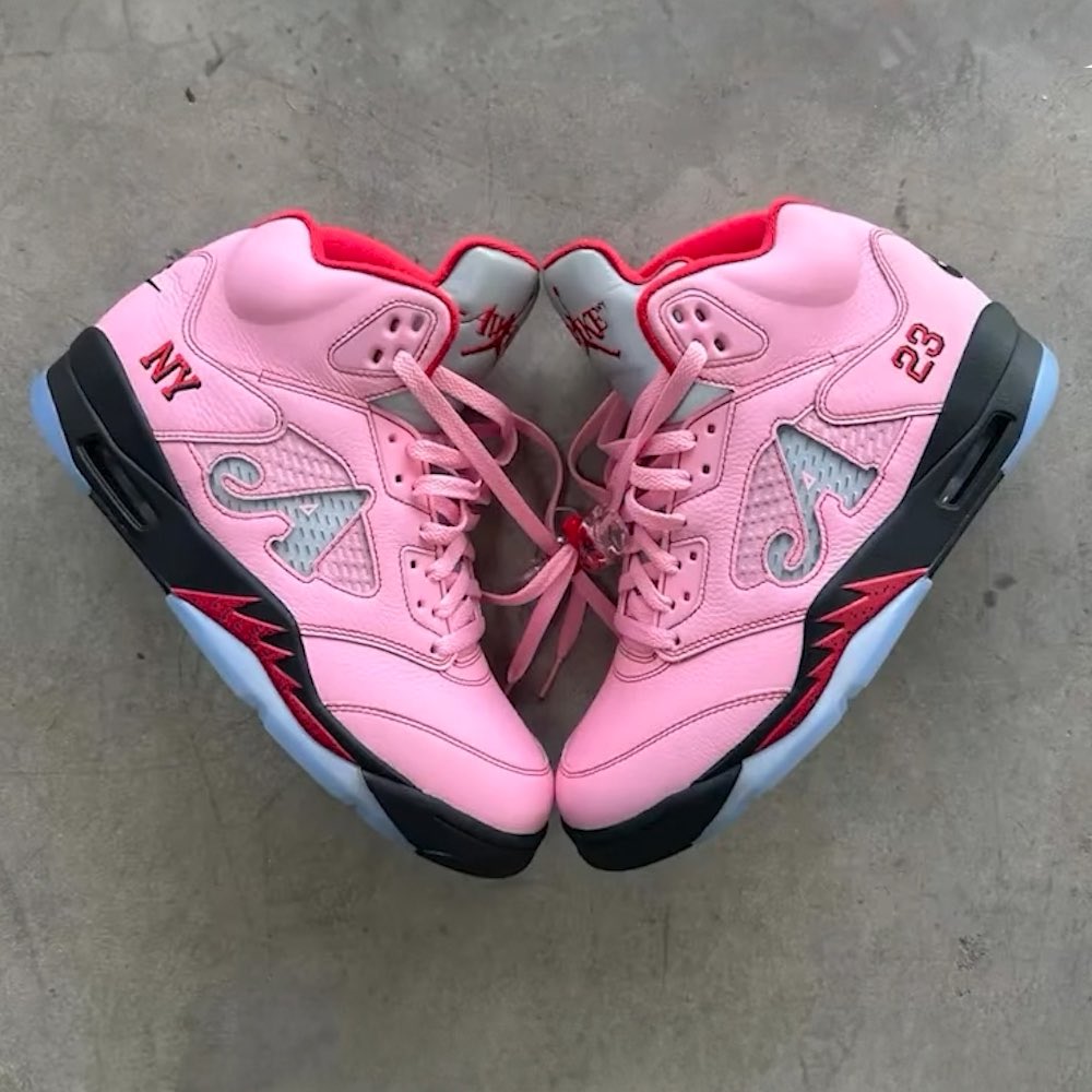 Ovrnundr's tweet image. Awake NY x Nike Air Jordan 5 “Arctic Pink”

• $210 dollars 
• August 29th