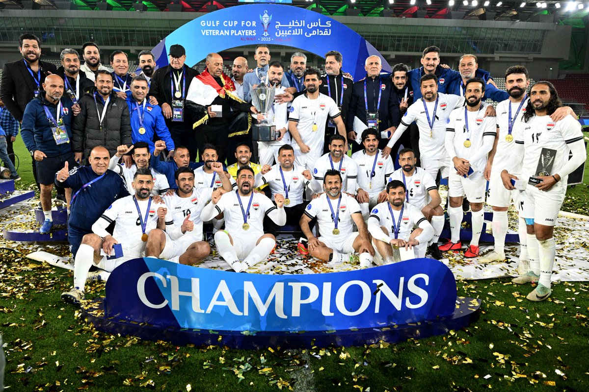 وصلت صور الأبطال ✅

أسود الرافدين يكتبون التاريخ ويتوجون بلقب النسخة الأولى 🏆🇮🇶

#كأس_الخليج_لقدامى_اللاعبين