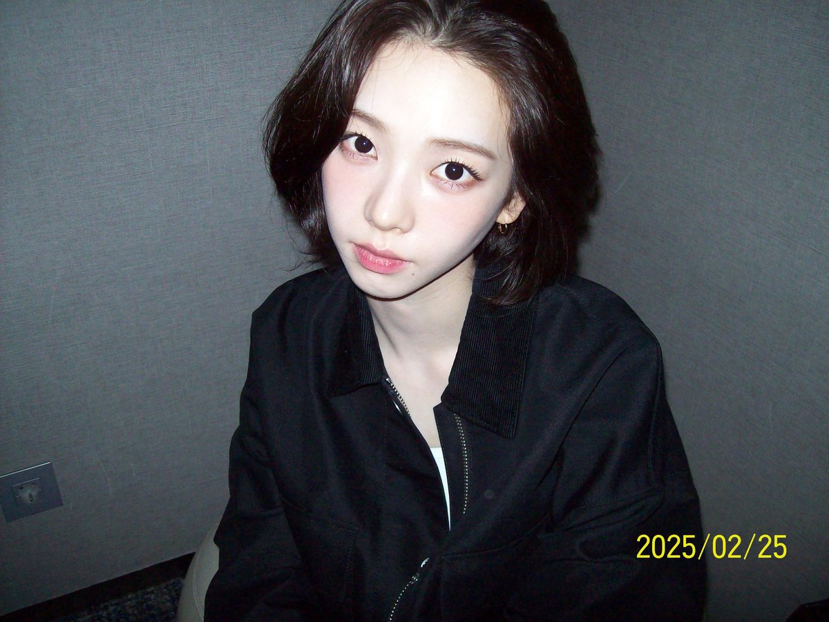 "open.spotify.com/track/18WFFUIs…"