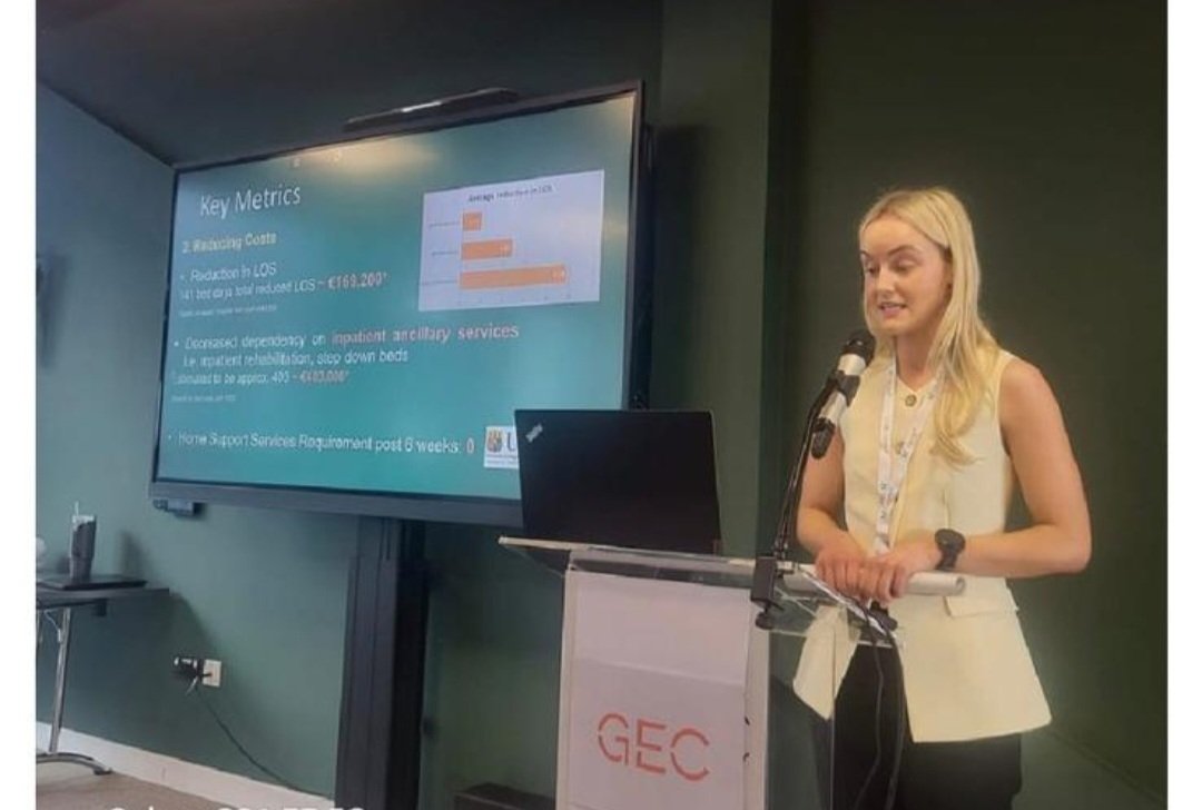 UHW Occ.Therapy (@ot_uhw) on Twitter photo Megan Walsh presenting on OT Led Reablement Pilot ✔️Improving Patient Flow ✔️Patient Centred ✔️reducing long term demand for homecare packages. It ticks every box. Thanks <a href="/ProgrammeSpark/">Spark Innovation Programme</a> for invite to present at Networking Day. Megan Walsh presenting on OT Led Reablement Pilot ✔️Improving Patient Flow ✔️Patient Centred ✔️reducing long term demand for homecare packages. It ticks every box. Thanks <a href="/ProgrammeSpark/">Spark Innovation Programme</a> for invite to present at Networking Day.