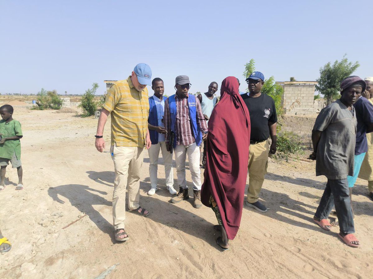 IOM_Nigeria's tweet photo. Pleased to welcome a delegation from @OCHANigeria in Song, Dauchi where IOM is building transitional shelters to set displaced persons on durable solutions pathways.

It is amazing to see the progresses and difference the project is making in people's lives. https://t.co/ripgz7Gol5