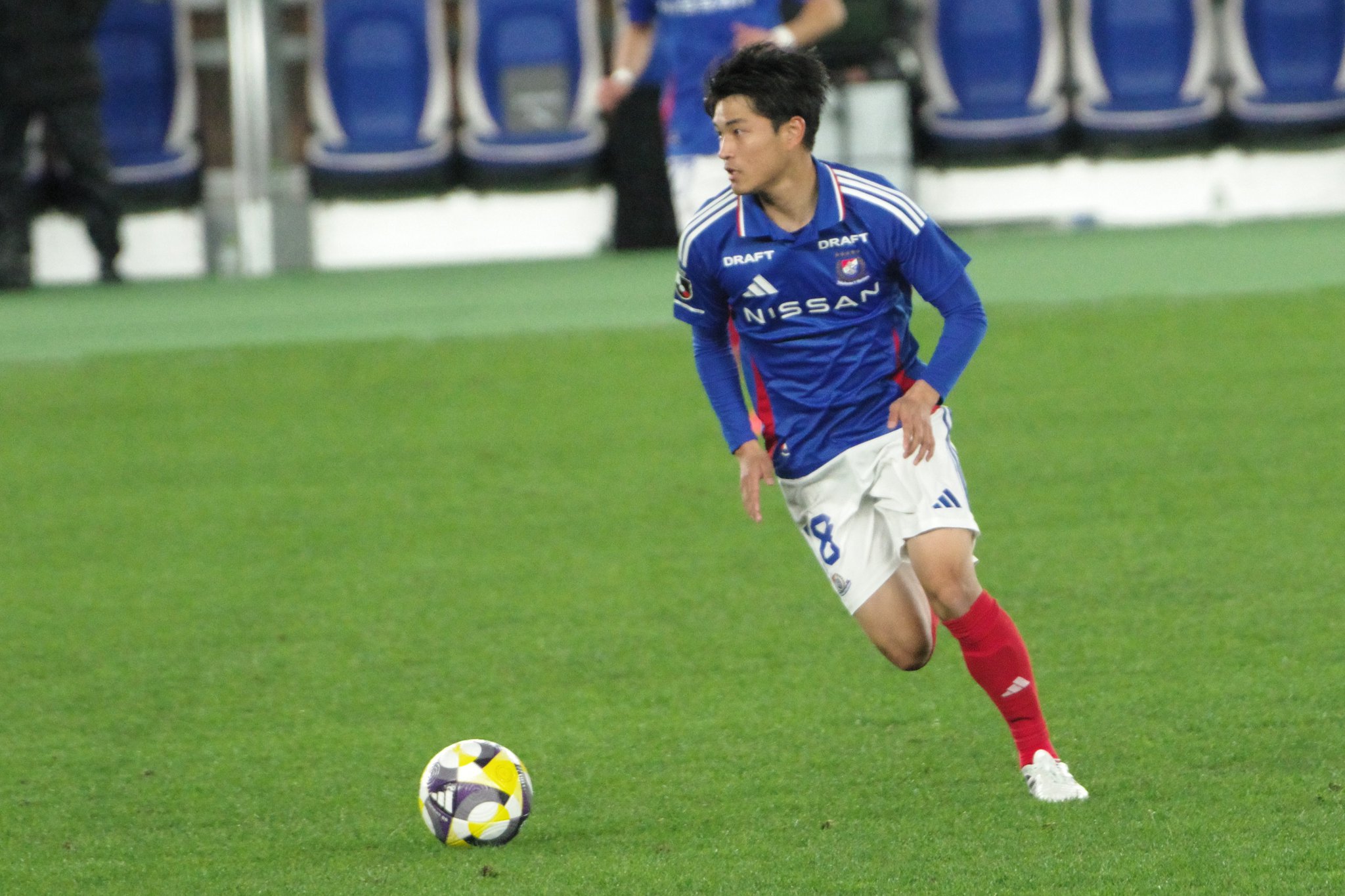 【山根陸着用】 横浜Fマリノス ハーフジップジャージ 楽天市場】【10/30 ポイント10倍】横浜F・マリノス 2025