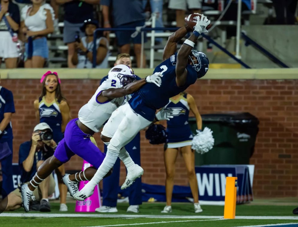 Kahden Smith (@kahdensmith) on Twitter photo After a great talk with coach <a href="/BJ_Johnson23/">B.J Johnson</a> Im blessed & honored to receive an offer from <a href="/GSAthletics_FB/">Georgia Southern Football</a>
<a href="/On3sports/">On3</a> <a href="/adamgorney/">Adam Gorney</a> <a href="/BrettGreenberg_/">Brett Greenberg</a>
<a href="/RivalsFriedman/">Adam Friedman</a> <a href="/Rivals/">Rivals</a> <a href="/UnderArmour/">Under Armour</a> <a href="/HHSPatsFootball/">Hillcrest Football</a>
<a href="/HallTechSports1/">Hall-Tech Sports</a> <a href="/LemmingReport/">Tom Lemming</a>
<a href="/ChadSimmons_/">ChadSimmons</a> <a href="/Alex_Mortensen_/">Alex Mortensen</a> After a great talk with coach <a href="/BJ_Johnson23/">B.J Johnson</a> Im blessed & honored to receive an offer from <a href="/GSAthletics_FB/">Georgia Southern Football</a>
<a href="/On3sports/">On3</a> <a href="/adamgorney/">Adam Gorney</a> <a href="/BrettGreenberg_/">Brett Greenberg</a>
<a href="/RivalsFriedman/">Adam Friedman</a> <a href="/Rivals/">Rivals</a> <a href="/UnderArmour/">Under Armour</a> <a href="/HHSPatsFootball/">Hillcrest Football</a>
<a href="/HallTechSports1/">Hall-Tech Sports</a> <a href="/LemmingReport/">Tom Lemming</a>
<a href="/ChadSimmons_/">ChadSimmons</a> <a href="/Alex_Mortensen_/">Alex Mortensen</a>