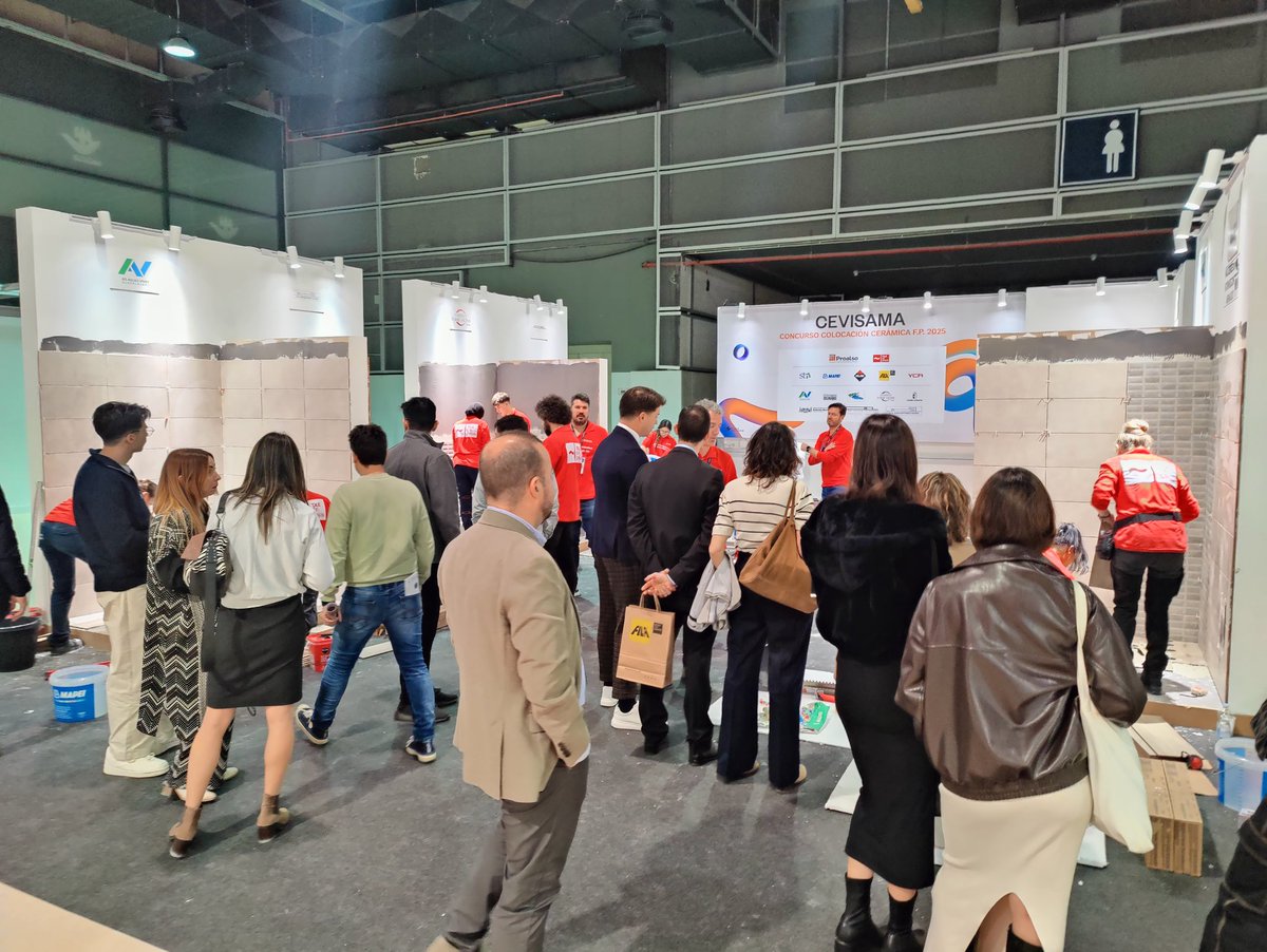 Proalso's tweet image. XXIV Encuentro de Colocadores en @Cevisama con los profesionales de Proalso y el Primer Concurso Nacional de Colocación Cerámica para alumnos de Formación Profesional de Stand E30 pabellón 4.