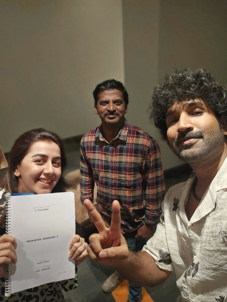 Aadhi🎭 (@aadhiofficial) on Twitter photo Happy birthday <a href="/ArkSaravan_Dir/">ARK Saravan</a> sirrr....have a super successful year with loads of happiness and joy!!
Waiting for the official announcement of #MARAGADHANANAYAM 2 ❤️❤️
With Love - Senguttuvan & Chanakya Happy birthday <a href="/ArkSaravan_Dir/">ARK Saravan</a> sirrr....have a super successful year with loads of happiness and joy!!
Waiting for the official announcement of #MARAGADHANANAYAM 2 ❤️❤️
With Love - Senguttuvan & Chanakya