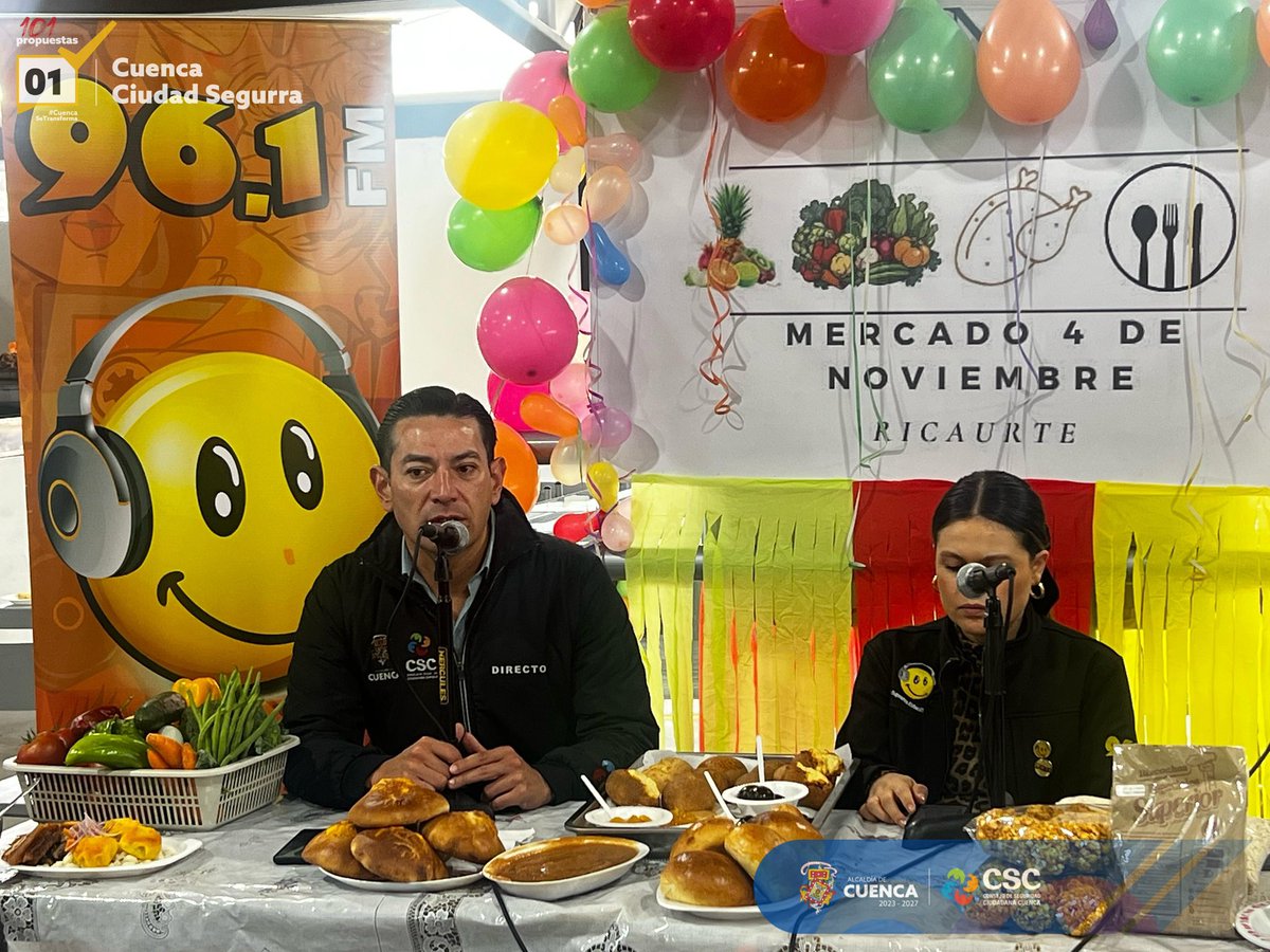 CSC_CUENCA's tweet photo. Hoy, en @LaSuprema961, tuvimos la oportunidad de informar a toda la audiencia sobre las medidas de seguridad que se implementarán durante los eventos del Carnaval. Nuestro objetivo es garantizar la seguridad de todos los ciudadanos.

📔https://t.co/TcPmFjSe4y https://t.co/QEoPRX6zfp