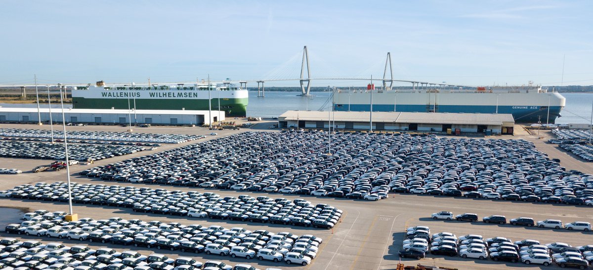 Once again, BMW Plant Spartanburg led the nation in automotive exports by value. Over the last 30 years, BMW Plant Spartanburg has exported about 63% of its total production, here’s to another 30 years strong! 
press.bmwgroup.com/global/article…

#BMWintheUS #TeamWorkBuiltThis <a href="/CommerceGov/">U.S. Commerce Dept.</a>